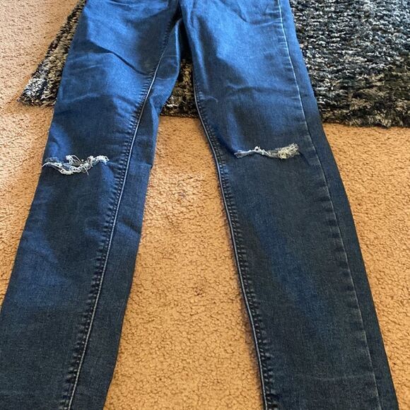 Zara distressed skinny jeans 8 - Picture 4 of 7